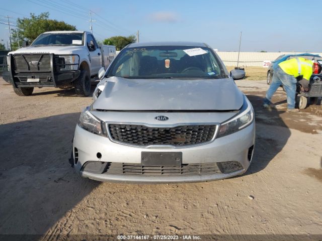 3KPFL4A77JE274471 KIA FORTE LX