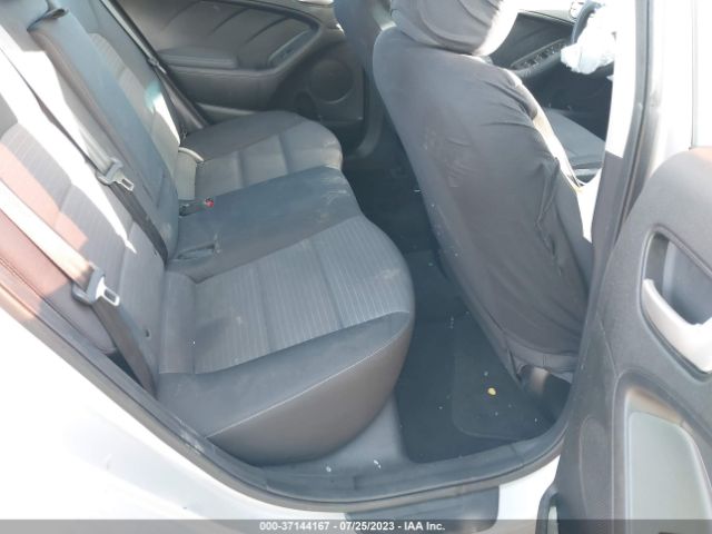 3KPFL4A77JE274471 KIA FORTE LX