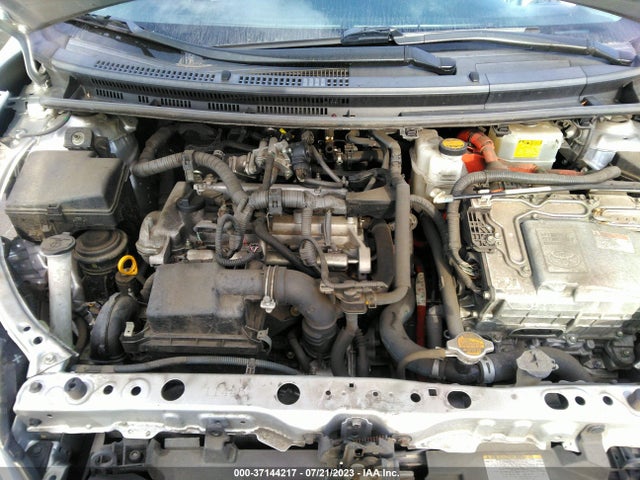 Toyota Prius C One/two/three/four 2015 JTDKDTB39F1102910 Image 17