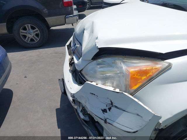 2008 HONDA CR-V LX VIN: JHLRE38348C047148