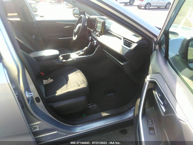 2021 TOYOTA RAV4 XLE VIN: 2T3W1RFV2MC101851