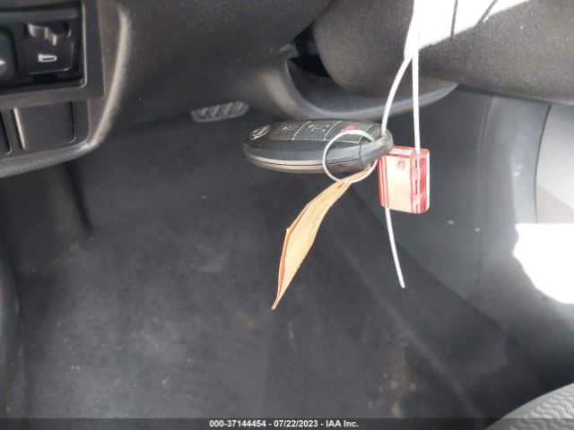 JN8AF5MR3GT608648 Nissan JUKE S