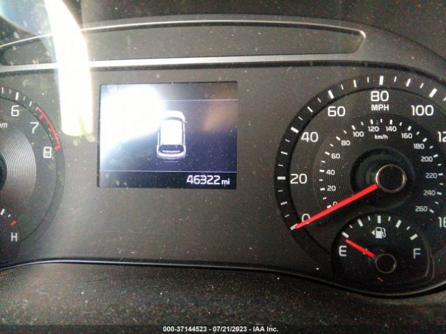 KNDJ23AU6L7087898 KIA SOUL LX