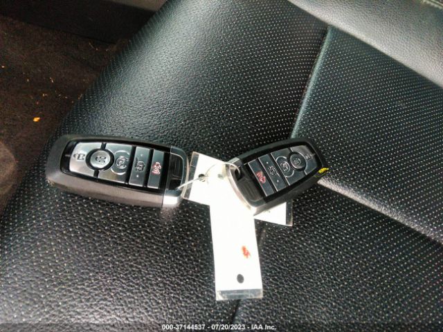 1FMJU1HT8LEA52704 Ford Expedition Xlt
