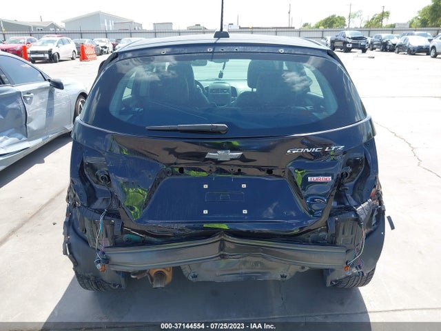 Chevrolet SONIC LTZ 2016 1G1JE6SB1G4134616 Image 17
