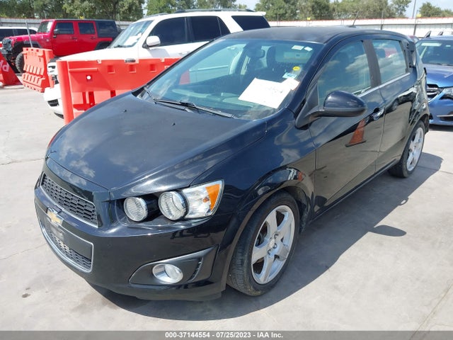 Chevrolet SONIC LTZ 2016 1G1JE6SB1G4134616 Image 2