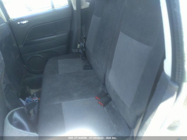1C4NJDBB8ED536803 Jeep Compass Sport