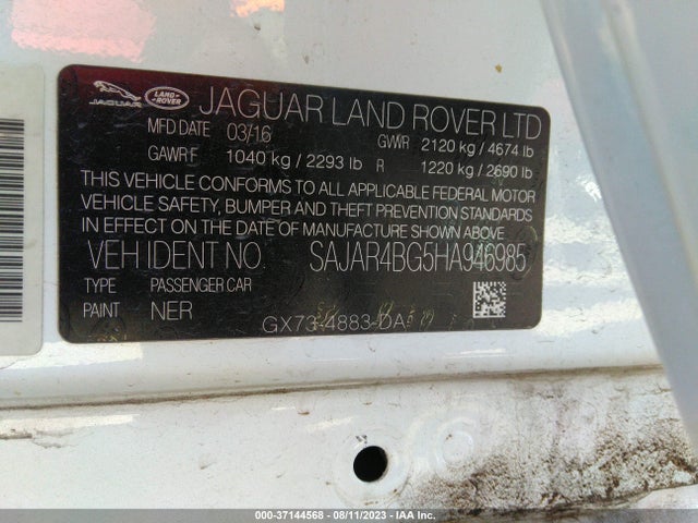 2017 JAGUAR XE SAJAR4BG5HA946985 Photo 8