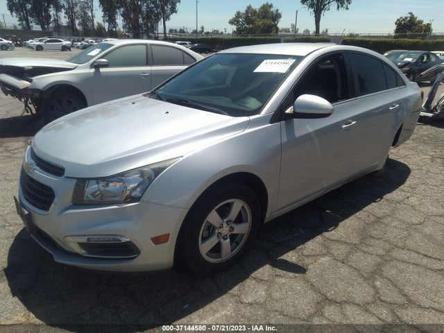 Chevrolet CRUZE LT 2015 1G1PC5SB8F7125869 Image 2