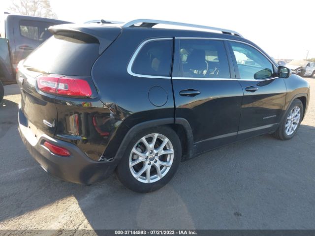1C4PJLCBXFW573584 Jeep Cherokee Latitude