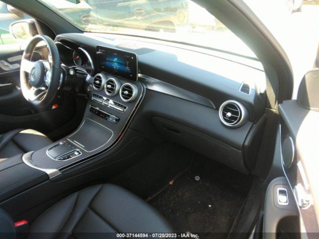 W1N0G8EB6NV347758 Mercedes-Benz Glc Glc 300