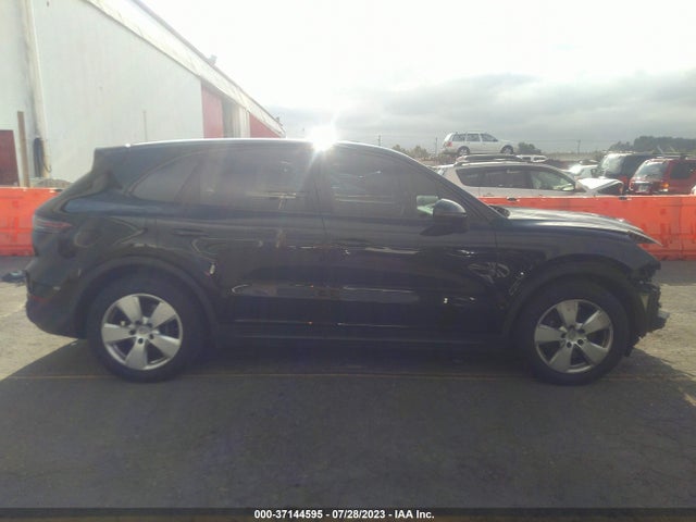 2021 Porsche Cayenne, VIN: WP1AA2AY6MDA00633