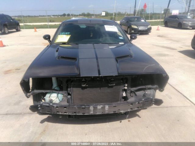 2C3CDZAG1GH353245 Dodge Challenger Sxt Plus