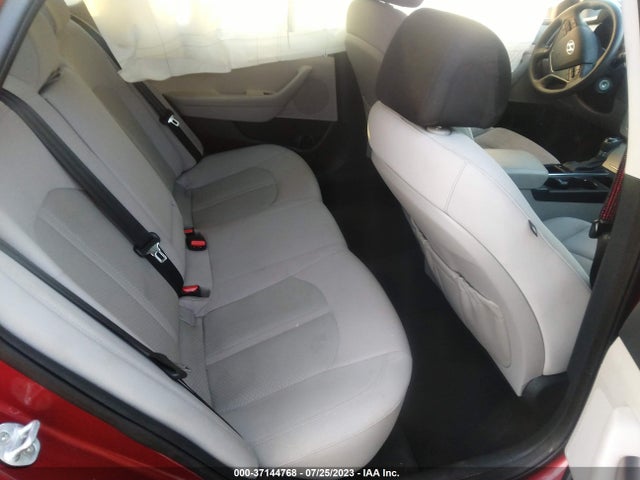 2015 HYUNDAI SONATA 2.4L SE VIN: 5NPE24AFXFH253543