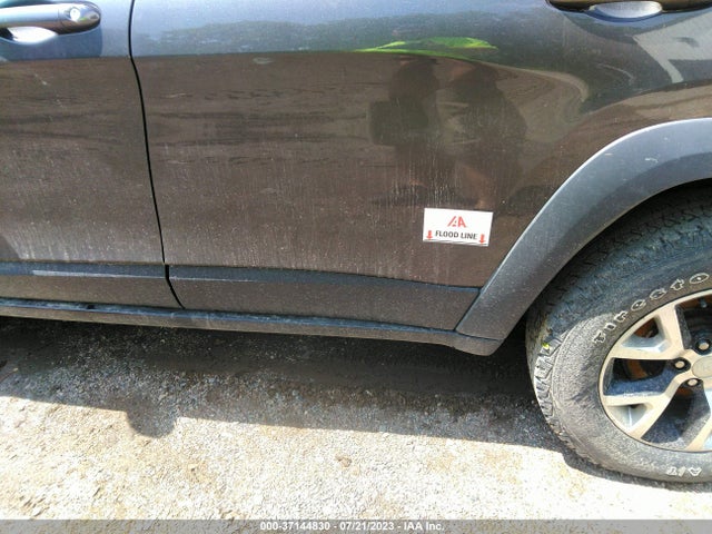 1C4PJMBS1EW182393 Jeep Cherokee Trailhawk