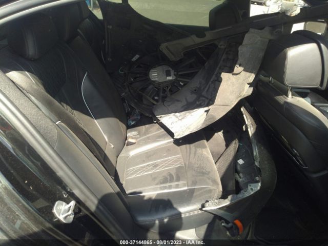 WBA7F0C33HGM22038 BMW 7 Series 750i