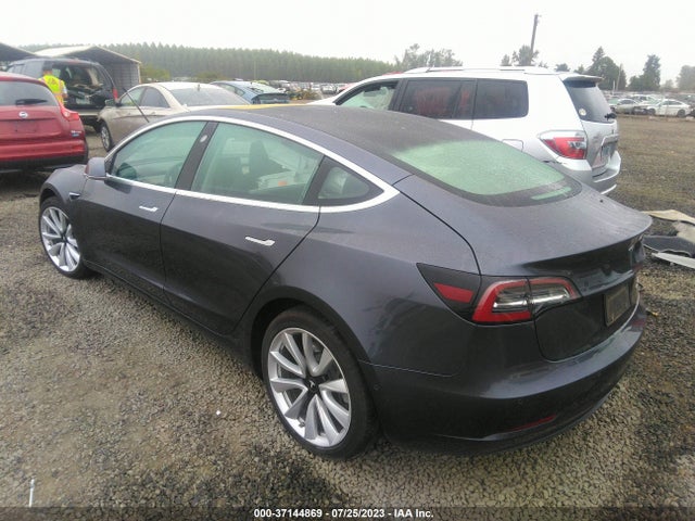 2018 Tesla 3, VIN: 5YJ3E1EB2JF086929
