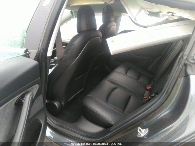 2018 Tesla 3, VIN: 5YJ3E1EB2JF086929