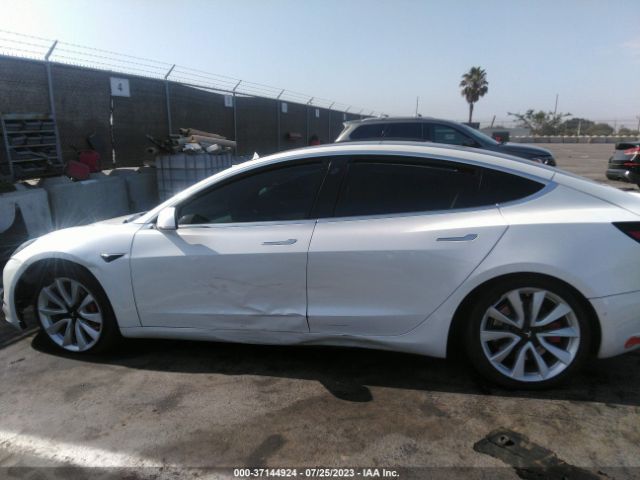 5YJ3E1EA9LF615898 Tesla Model 3 Standard Range