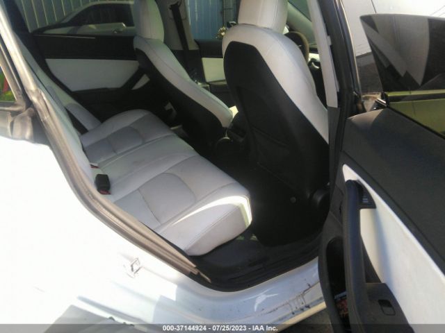 5YJ3E1EA9LF615898 Tesla Model 3 Standard Range