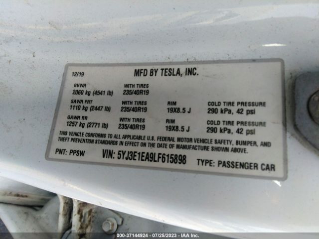 5YJ3E1EA9LF615898 Tesla Model 3 Standard Range