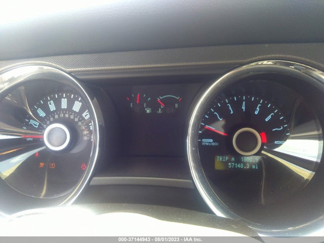 1ZVBP8AM8E5201477 Ford Mustang V6