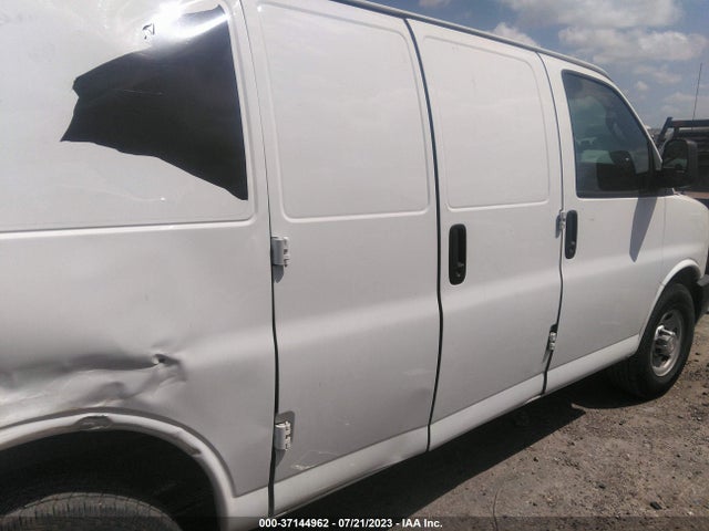 Chevrolet EXPRESS CARGO VAN 2017 1GCWGAFF2H1122498 Image 13