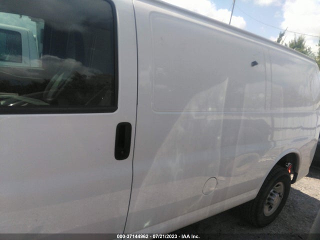 Chevrolet EXPRESS CARGO VAN 2017 1GCWGAFF2H1122498 Image 14