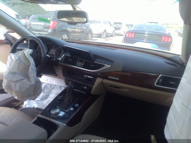 WAUW2AFC3HN004132 Audi A7 Premium Plus