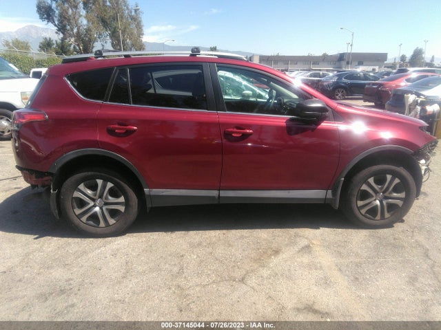 2018 TOYOTA RAV4 LE VIN: 2T3ZFREV7JW491565