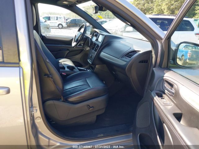 2C4RDGEG4KR658682 Dodge Grand Caravan Gt