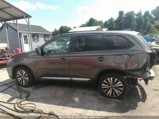 JA4AZ3A38KZ005170 Mitsubishi Outlander Es