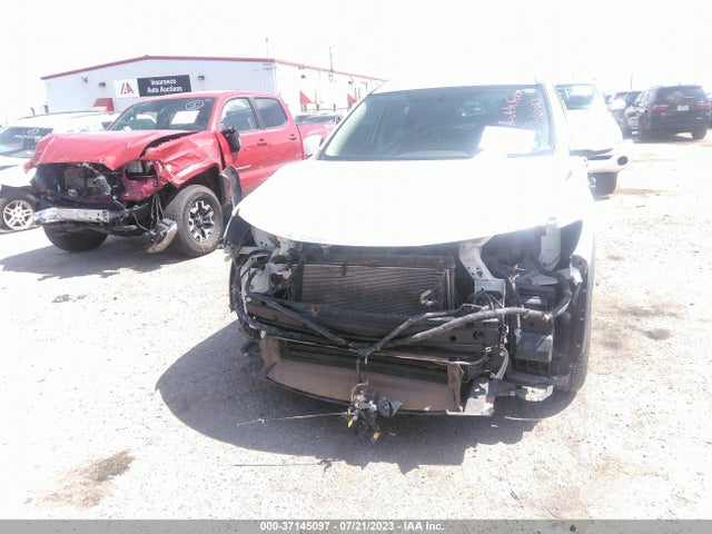 Nissan ROGUE S 2018 KNMAT2MT1JP572909 Image 6