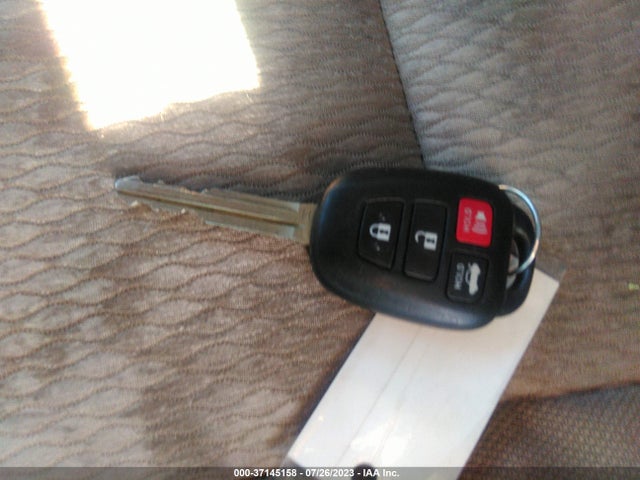 Toyota Corolla L/le/s/s Plus/le Plus 2015 2T1BURHE5FC274438 Image 3