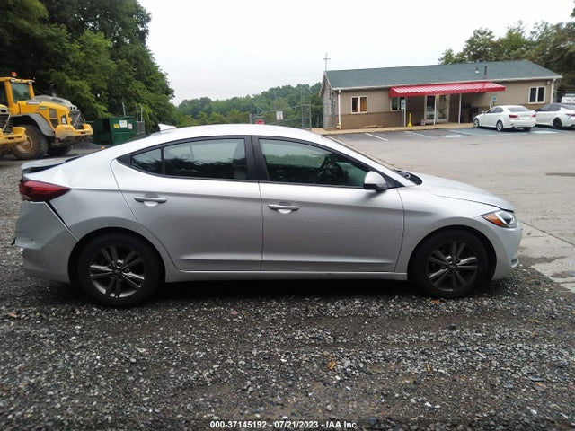 2018 HYUNDAI ELANTRA SEL VIN: 5NPD84LF1JH358150
