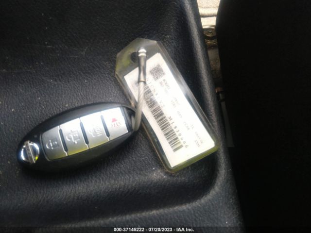 3N1CN8EV2ML830606 Nissan VERSA SV