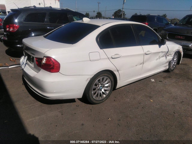 2009 BMW 3 SERIES 328I VIN: WBAPH57599NL79244