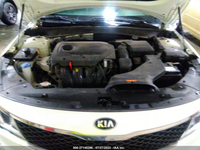 KIA Optima Lx 2016 KNAGT4L33G5106679 Image 10