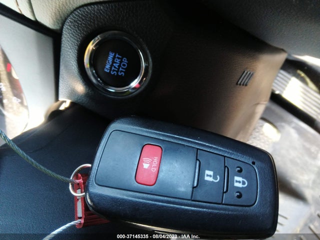 2021 TOYOTA RAV4 XLE VIN: 2T3P1RFV5MW199132