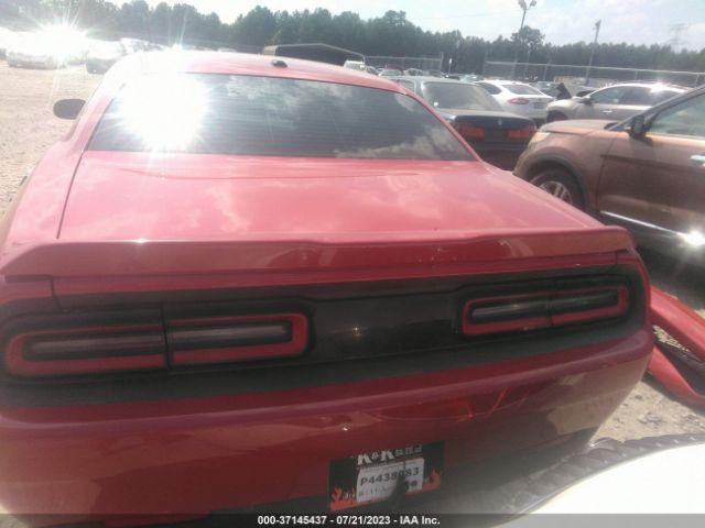 2C3CDZAGXFH709853 Dodge Challenger Sxt