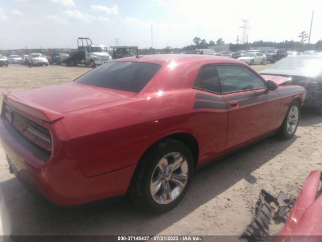 2C3CDZAGXFH709853 Dodge Challenger Sxt