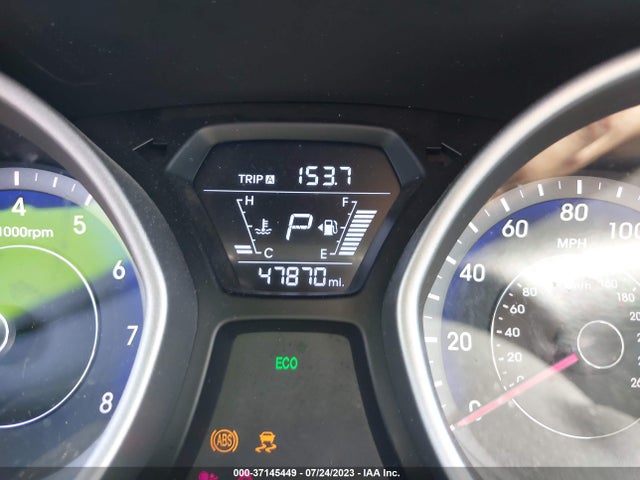 2015 HYUNDAI ELANTRA LIMITED (ULSAN PLANT) VIN: KMHDH4AE6FU228545