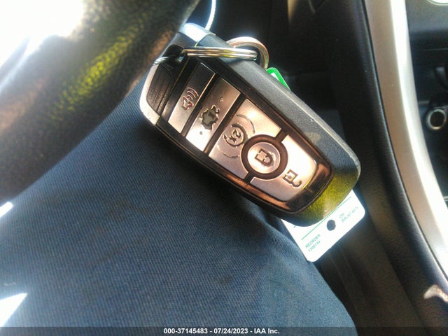 Ford FUSION SE 2018 3FA6P0HD4JR110988 Image 3