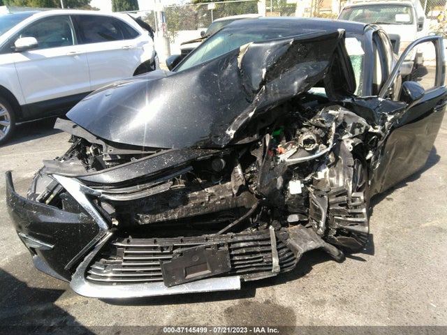 2017 Lexus ES, VIN: 58ABK1GGXHU051834