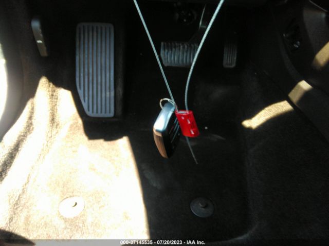 3FA6P0PU1HR275327 Ford Fusion Energi Se