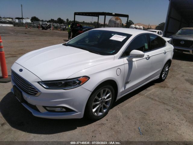 3FA6P0PU1HR275327 Ford Fusion Energi Se