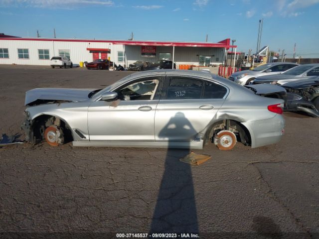 WBAJA7C50KG910921 BMW 5 Series 530i Xdrive