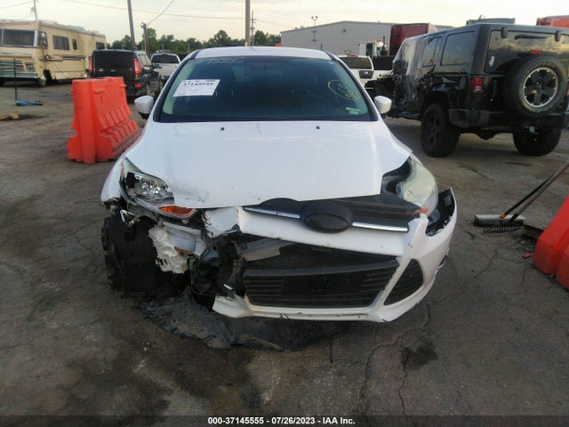Ford FOCUS SE 2014 1FADP3K23EL249434 Image 12