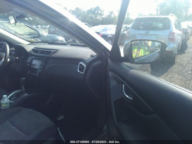 KNMAT2MV8GP601090 Nissan ROGUE SV