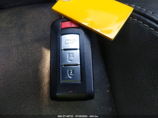 JA4AZ3A30KZ020004 Mitsubishi Outlander Es/se/sel/le